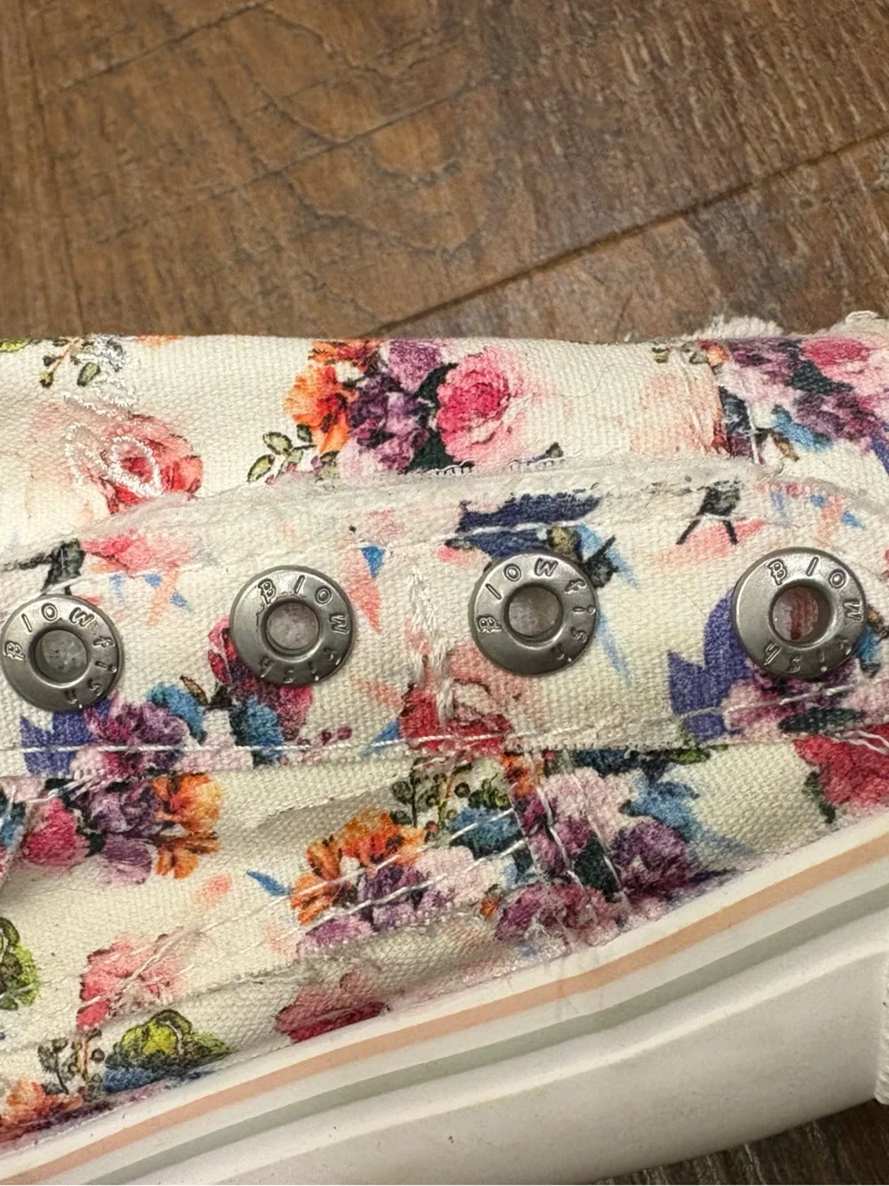 Blowfish Malibu All Play-K Girls Floral Slip-On Shoes Kids Sz 10